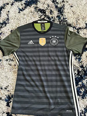 Mesut Ozil Germany 2014 World Cup Jersey Medium • $28