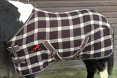£18.75 • Buy 3'0  Mini Shetland Brown And Beige Waffle/cooler Rugs.