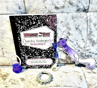 £25 • Buy Monster High Spectra Vondergeist First Wave Diary Pet Ferret And Bag Belt