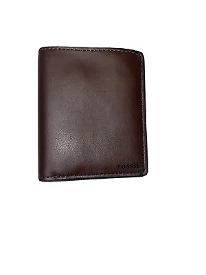 Brand New Brown Fossil Folding Wallet • $18.50