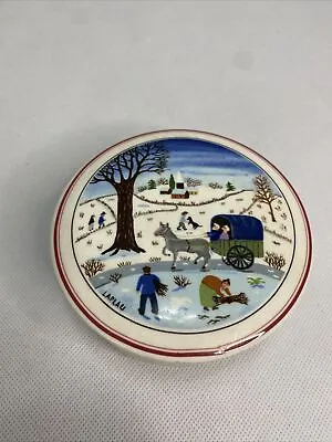 Villeroy & Boch Luxembourg Naif Christmas Vitro-Porcelain Round Box 🎄 • $24