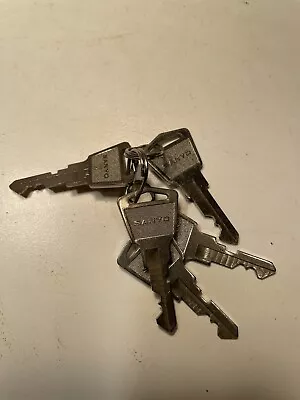 $24 • Buy Five Vintage Sanyo Cash Register Keys Z￼ J25