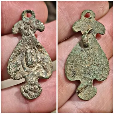Superb Medieval Horse Harness Pendant Decoration With Gold Plate Detecting Find  • £11.99