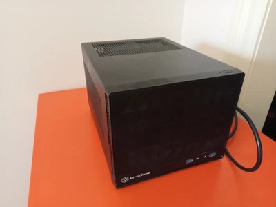 $420 • Buy Ultra Compact Gaming PC (Used) Ryzen 5 2600 W/ Water Cooler GTX1070Ti 1TB SSD