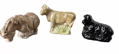 Vtg Wade Whimsies Lot Of 3 Farm Animals Black Sheep Horse And Pig Miniatures • $10