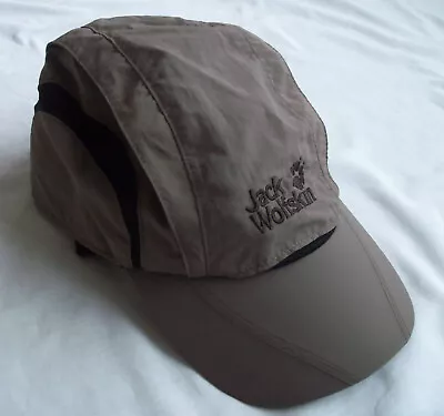 Jack Wolfskin Adjustable Baseball Cap Unisex L • £6