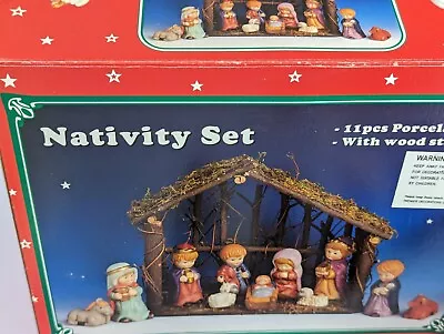 Nativity Scene Wooden Stable & 11 Porcelain Figures • £30