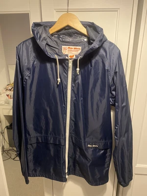 £30 • Buy Vintage Peter Storm Cagoule