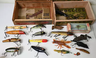 Vintage Lot Of 16 Wooden And Rubber Fishing  Lures IN CIGAR BOXES • $149.99