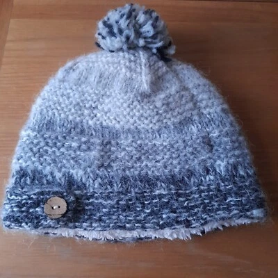 £8.99 • Buy Pachamama Hat 100% Wool Made In Napal Grey White Fleece Lined Adult