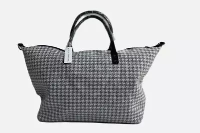 (21) NWT Lulu Dharma Houndstooth Weekender Tote MSRP $125 • $55