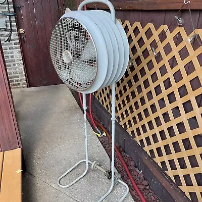 Vintage WESTINGHOUSE MOBILAIRE Floor Stand Fan Working Great. • $149.97