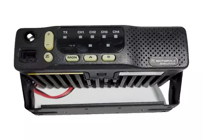 Motorola M34dgc90e2aa Radius M1225 Uhf Radio 25w Transmit • $59.19