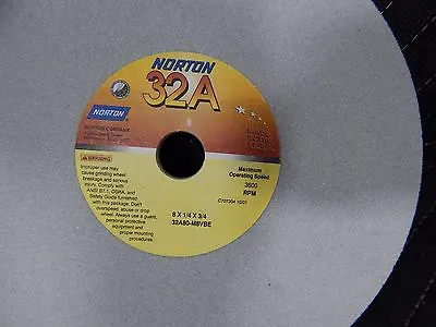 Norton Grinding Wheel 32A80-M8VBE 8x1/4x3/4 3600 RPM 32A Made In USA 8 Inch  • $19