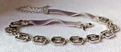 £5.50 • Buy  PH21 --*M&S*--grey Velvet Silver Tone Smokey Crystal Stones Choker Necklace