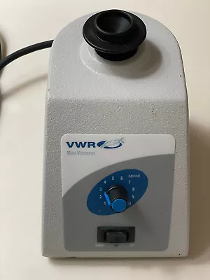 WORKING & CLEAN - VWR Mini Analog Vortex Shaker 115V 150Watts VM3000 58816-121 • $100