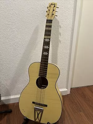 Vintage Stella H928 H605 Blonde Parlor Guitar • $249.99