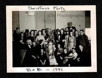 1941 Office Xmas Party Creepy Santa Claus Men Women Old/vintage Photo- J734 • $7.99