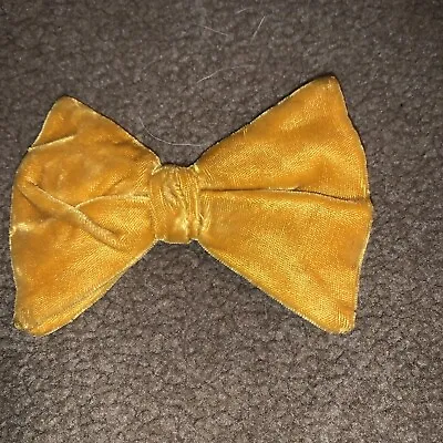 Vintage Velvet Bow Tie Gold Clip On Butterfly Bow Tie (Ormond) • $10