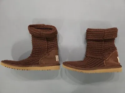 UGG Australia Classic Knit Pull On Boots Brown Women 5  SN 5857 Sheepskin Lined • $16.99