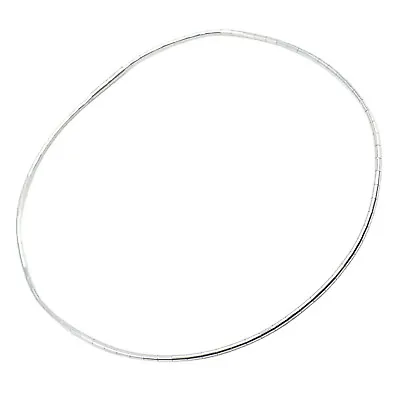 Authentic! Vintage Cartier 18k White Gold Tube Omega Choker Necklace • $3500