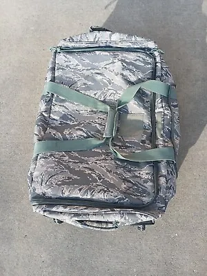 Military Digital Tiger Stripe Deployment Roller Bag ABU 32 Sz 32x28x13 • $45