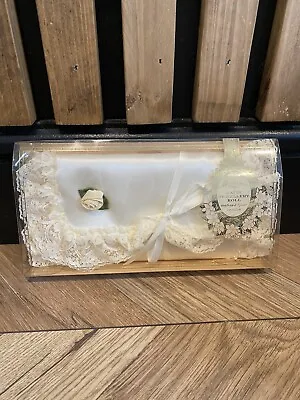 VTG St Michael Satin Magnolia Jewellery Roll Lace Rose Wedding M&S Pouch BNWT • £8.99