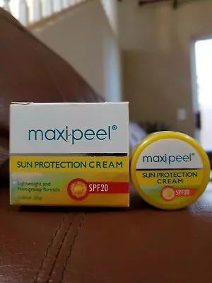 (1-Pck.) Maxi Peel Non-greasy With SPF20 • $10.99