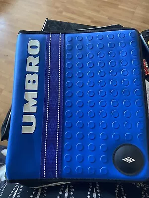 Umbro Zipped 2ring Binder With  Pen Holder And Zip Pocket • £15