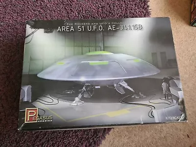 Pegasus 9100 Area 51 UFO AE-341.15B 1:72 Plastic Model Kit • £32.50