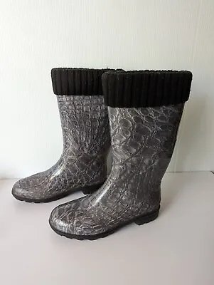 Kamik Rubber Rain Boots Womens Sz 7 Barn Chore Muck Gray Snake Croc Animal Lined • $54.50