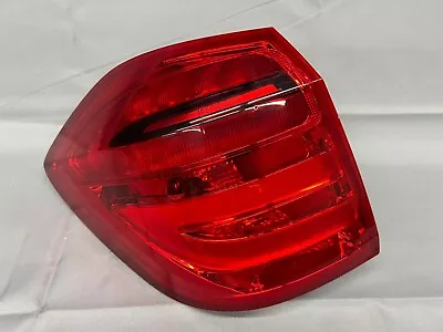 13-16 MERCEDES-BENZ GL-Class X166 GL450 Rear Driver-Left Tail Light Lamp OEM • $285