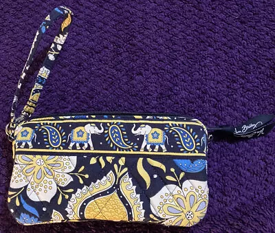 Vera Bradley Green Floral Paisley Elephant Print Wristlet Wallet. Pre-owned. • $14.99