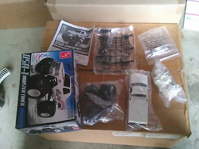 AMT USA-1 Monster Truck  1/32 Scale Open Kit There Is No Decals • $39.99