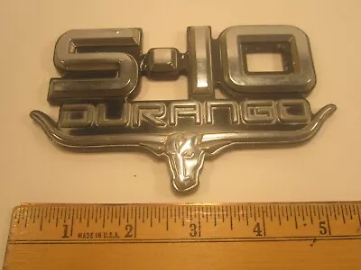 Vintage Plastic Car Emblem S-10 DURANGO [Y64F1] • $45