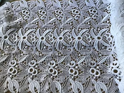 9 Yds  Lovely Heavy Scalloped White Floral Cotton Venise Lace Galloon • $88.99