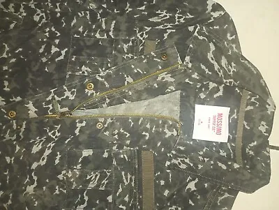 Mossimo Supply Co Woman's Camouflage Jacket Zip Up Size Medium • $12.38