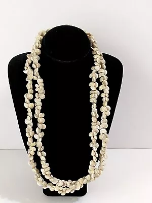 Vintage Ivory & Beige Small Shell Infinity Necklace. Sea Life. • $6.40