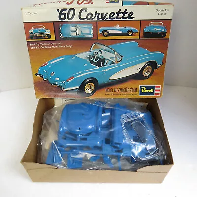 1976 Revell '60 Corvette 1/25 Scale Unbuilt Model Kit • $41.99