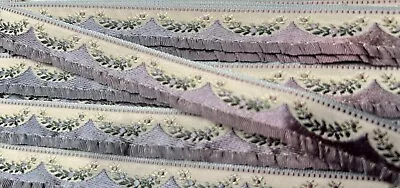 Vintage Embroidered Jacquard Ruffle Lip Rayon Silk  5/8  Trim 1yd Made In France • $14.99