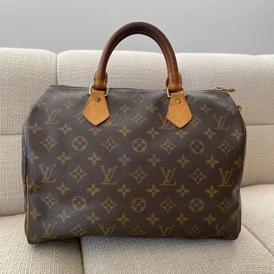 $490 • Buy LOUIS VUITTON Speedy 30 Monogram LV - SP0918