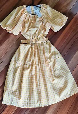 Ladies Gingham Dress Size 8/S • $19.99