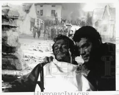 1995 Press Photo The Cast In A Scene From  Vukovar Poste Restante.  - Lrp65549 • $17.99