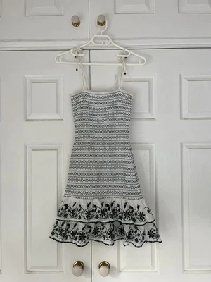 $30 • Buy Tigerlily Villaya Shirred Mini Dress Size 6
