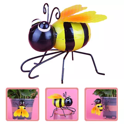 Decorate Your Garden With Bee-autiful Metal Wall Art & Charms • $11.19