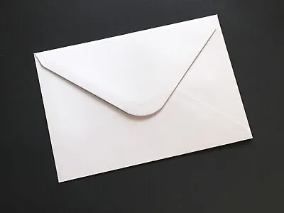 25 White Gummed Craft Envelopes C6 Party Invitation Card Making Letters • £3.75