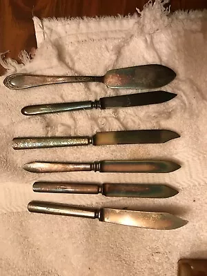 Assorted Knives J.russell Co. Wm.rogers rogers Hamiltoncrown • $7.99