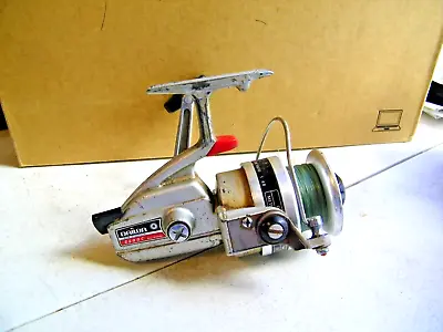 Vintage Daiwa 2500C Saltwater Ball Bearing Spinning Reel Made In Japan • $29.99