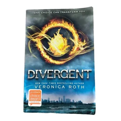 Divergent By Veronica Roth - Paperback • $1.99