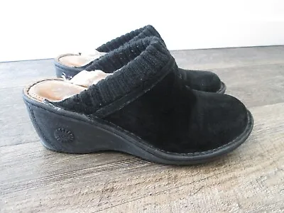 UGG Australia Gael 1934 Black Suede US Size 7 Woman Shoe Clog Slip On • $25